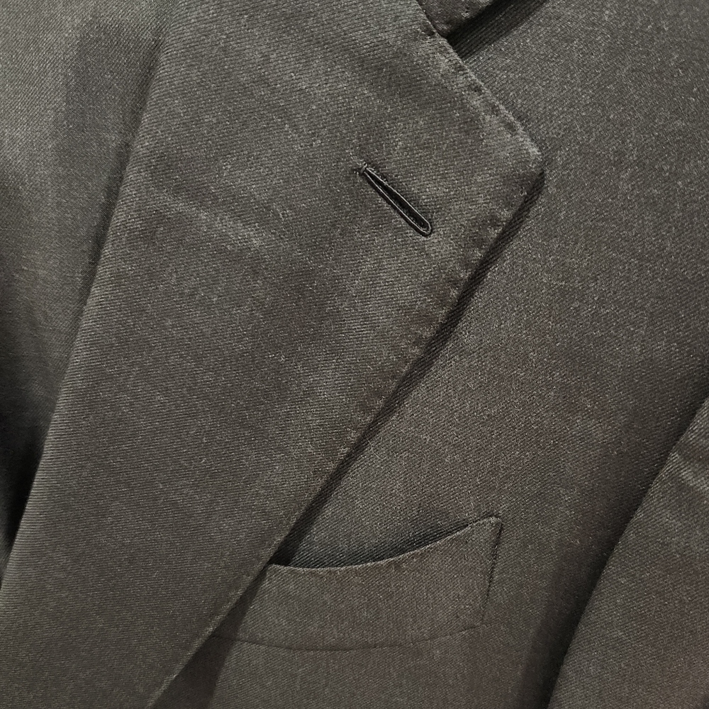 Caruso Charcoal Wool 42R Suit